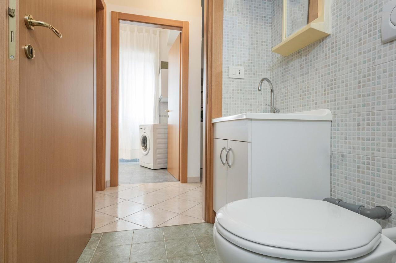 Green Apartment Bari Bagian luar foto