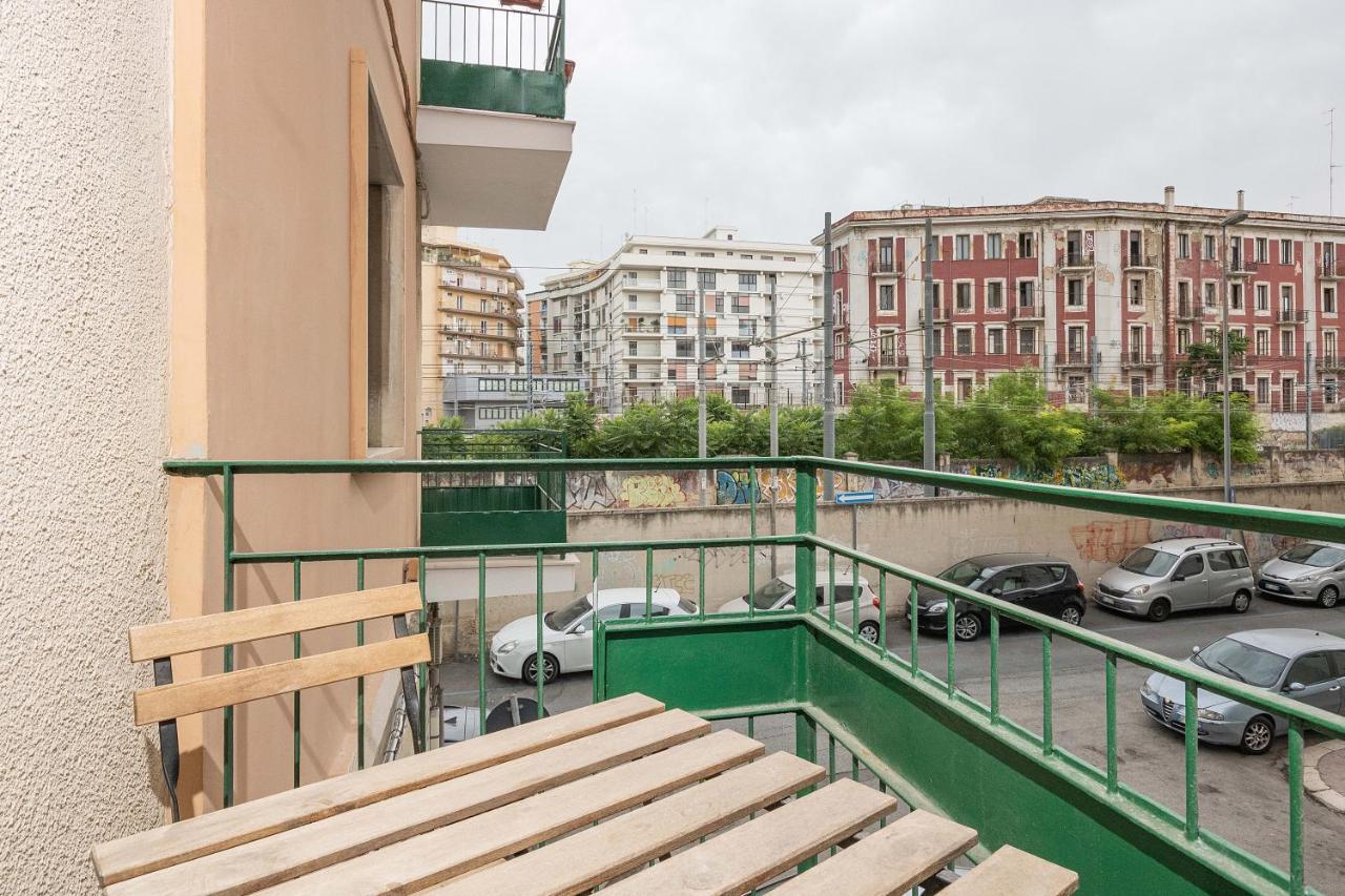 Green Apartment Bari Bagian luar foto