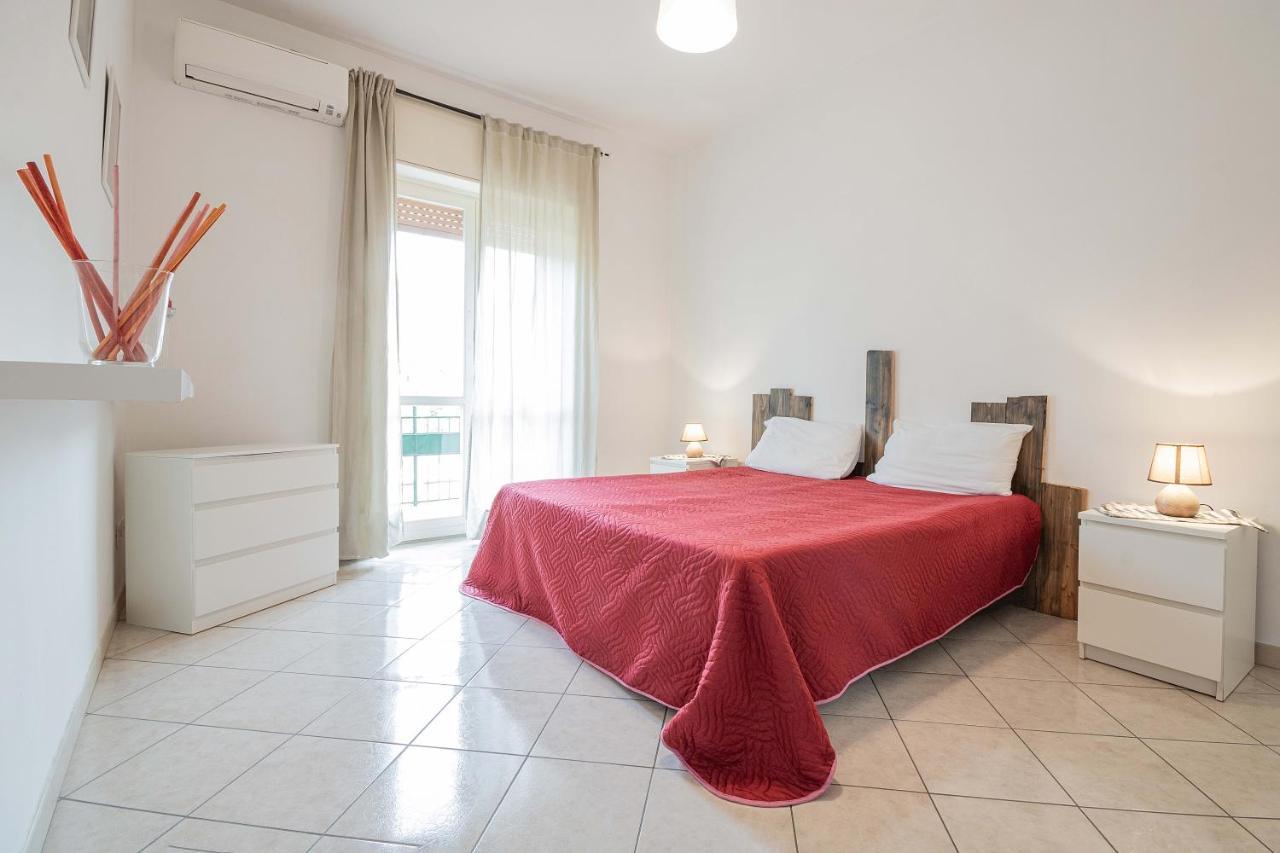 Green Apartment Bari Bagian luar foto